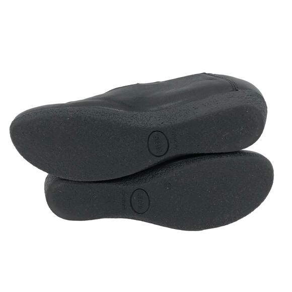 Taos Crosstown Ballet Flats Shoes Size 37 6 - 6.5 Black Leather Criss Cross - Picture 7 of 9